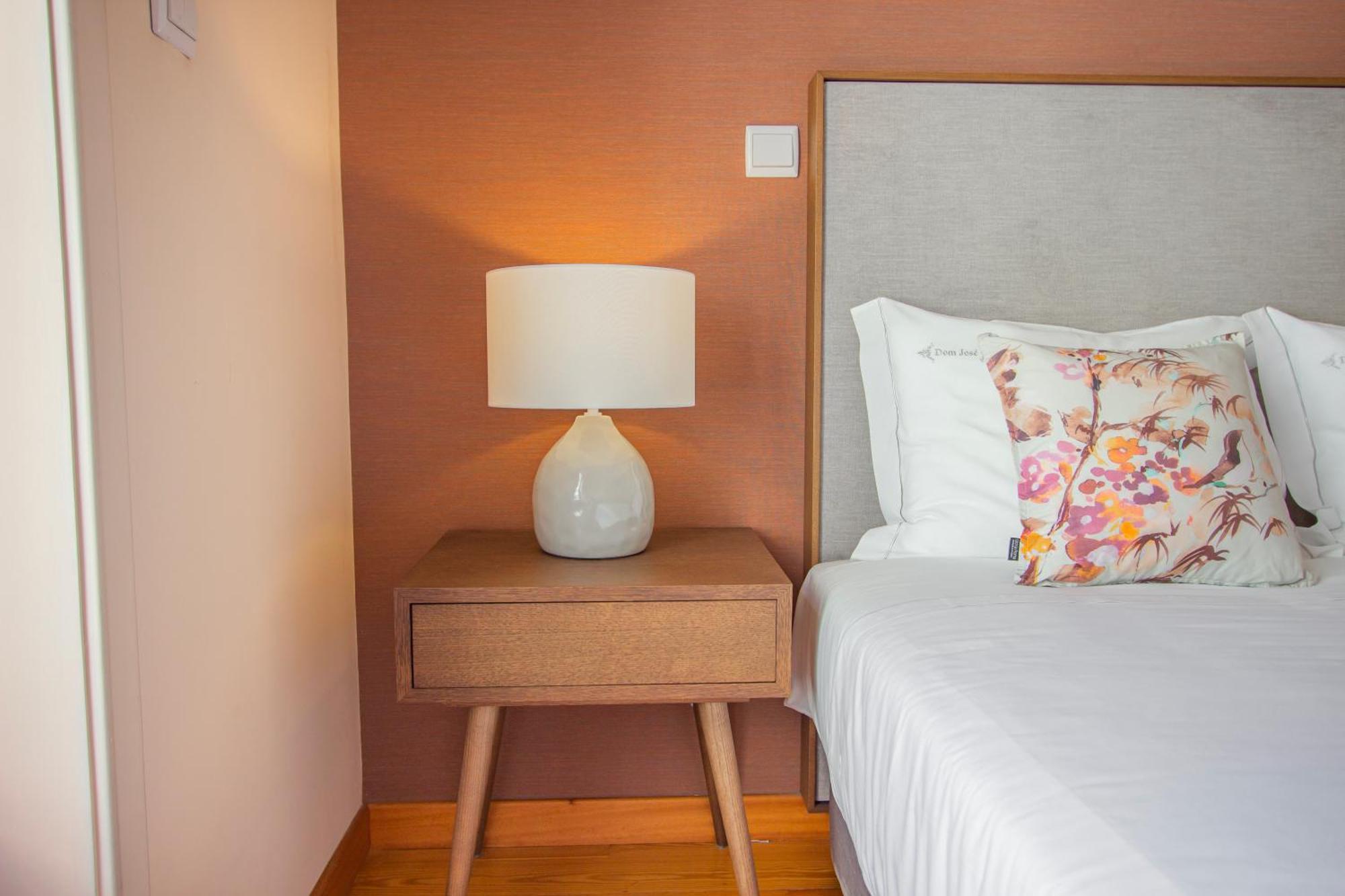 Dom Jose Alojamentos By Guestify Guimaraes Room photo